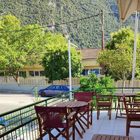 Περσεφονη Hotell Kamena Vourla Exteriör bild