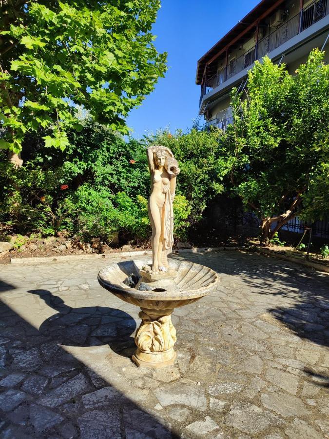 Περσεφονη Hotell Kamena Vourla Exteriör bild