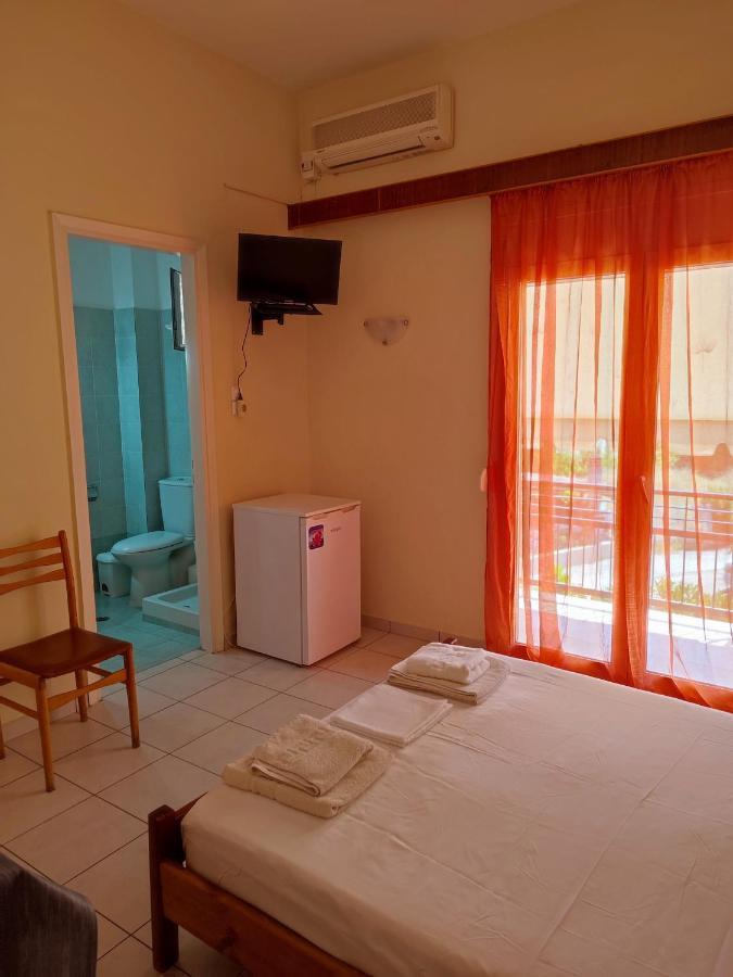 Περσεφονη Hotell Kamena Vourla Exteriör bild
